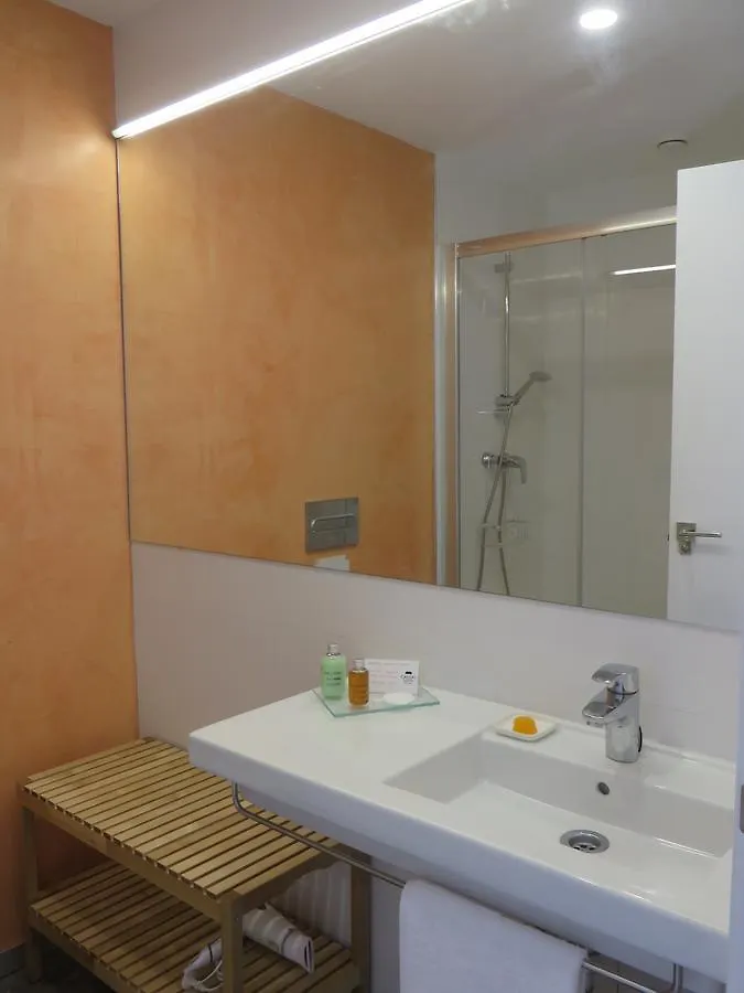 Casual Suite In Cordoue